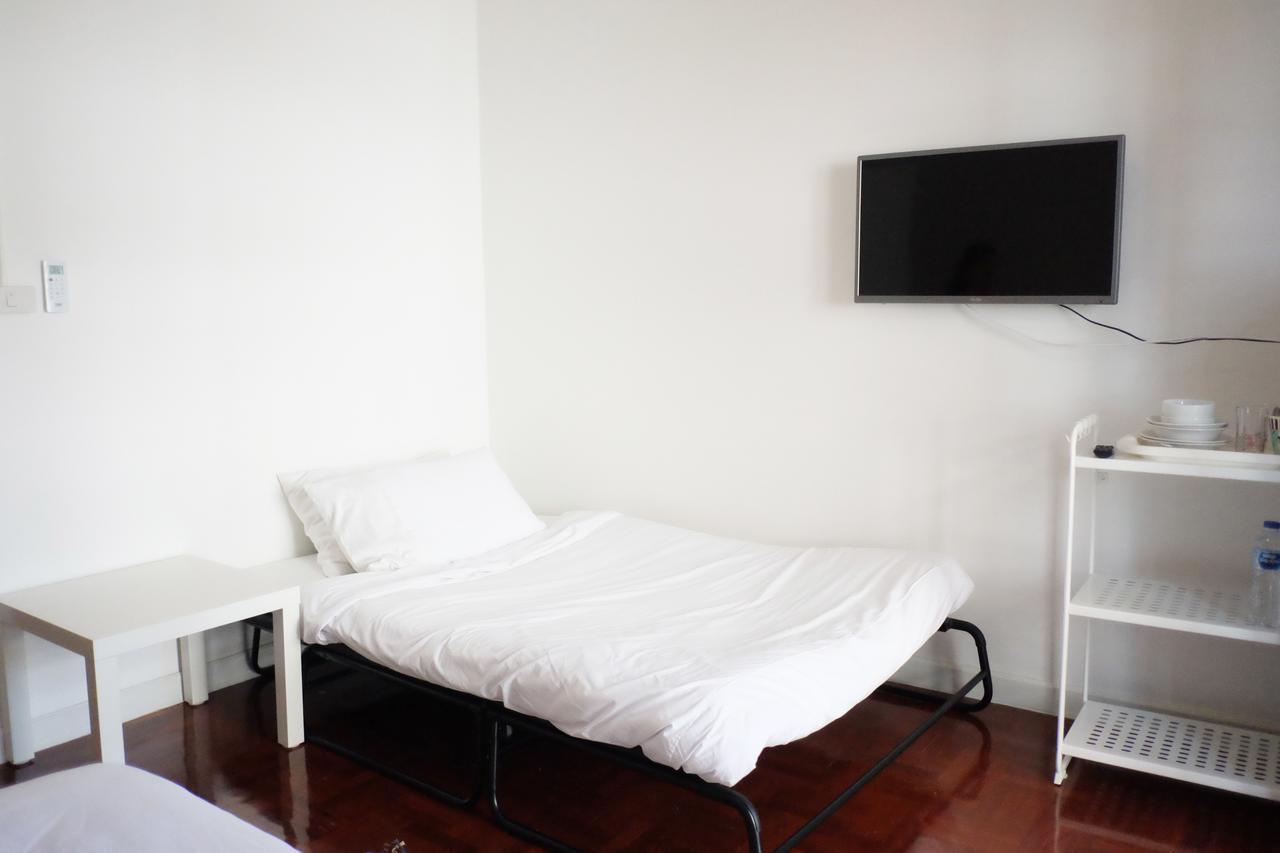 12/14 Home Studio Bangkok Exterior photo