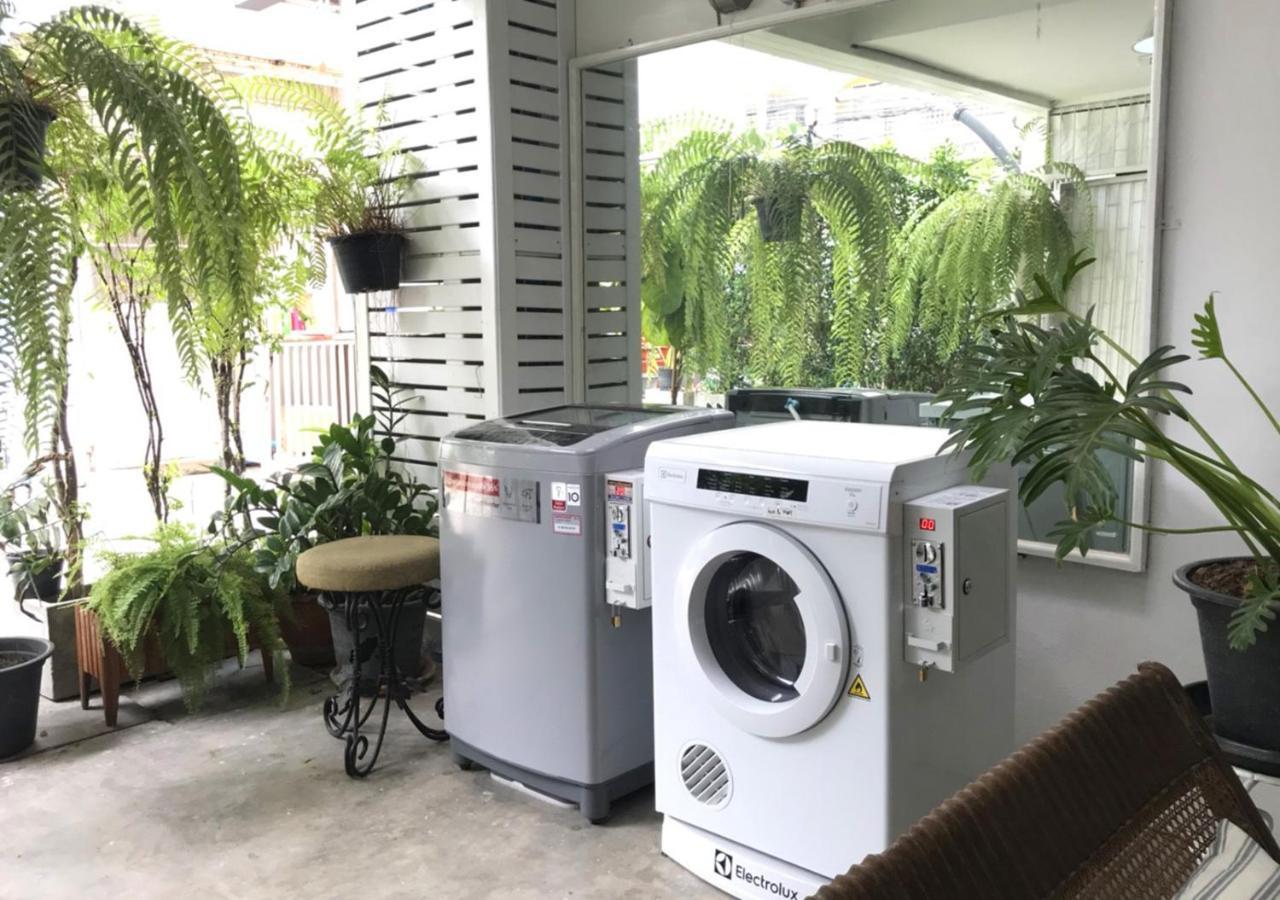 12/14 Home Studio Bangkok Exterior photo